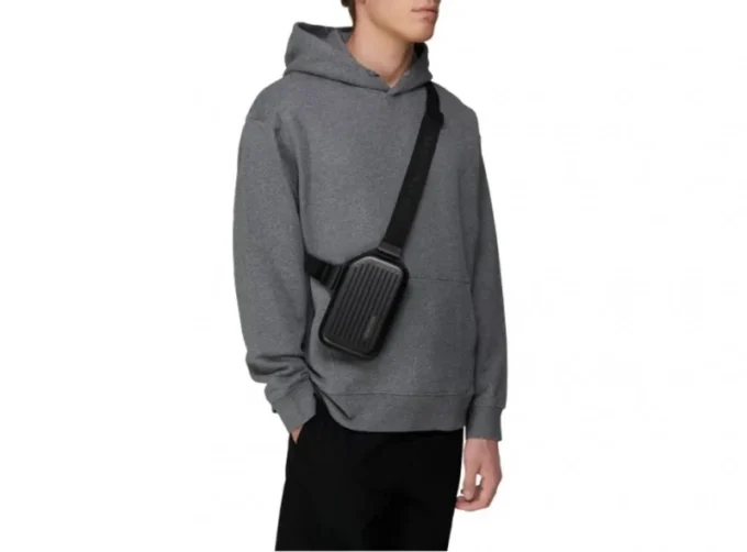 Aluminiowa torebka na ramię typu sling clutch