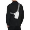 Aluminiowa torebka na ramię typu sling clutch