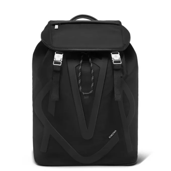 Plecak Signature Flap z nylonu ECONYL®