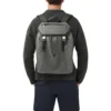 Plecak Signature Flap z nylonu ECONYL®
